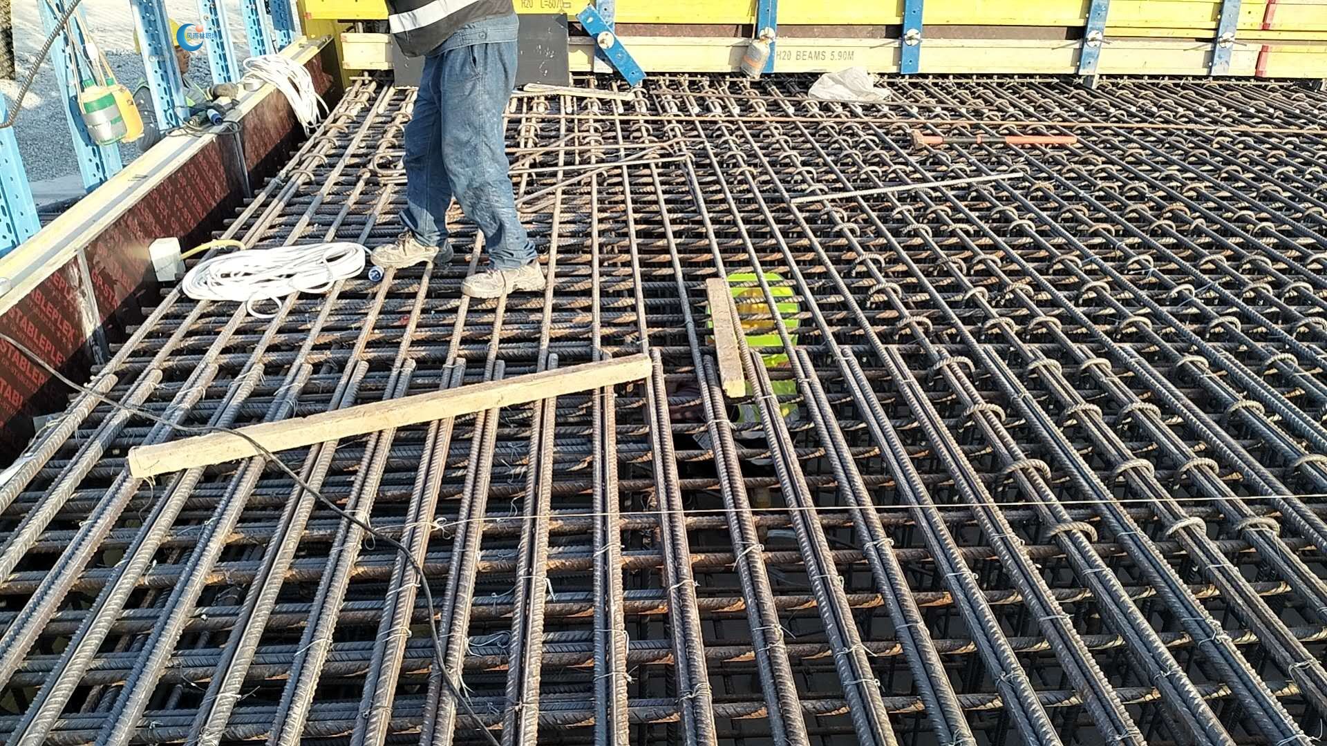 1763952593160388.jpg cb6a6c2a93e95440d2862a7e8f19c8d5.jpg